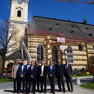 Pressekonferenz und Segnung Basilikadach