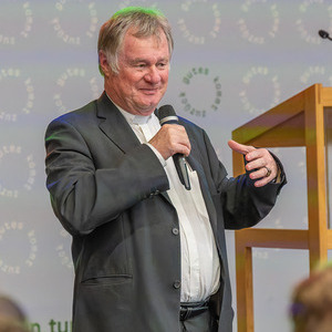 Bischof Manfred Scheuer besuchte die Landwirtschaftsschule in Schlierbach